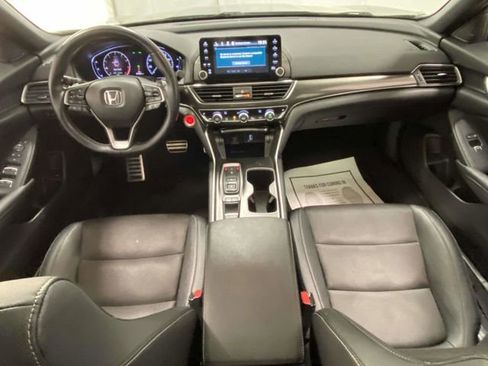 Used 2019 Honda Accord Sport image 8