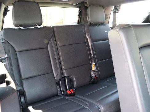 Used 2025 Chevrolet Tahoe LT AWD/4WD image 14