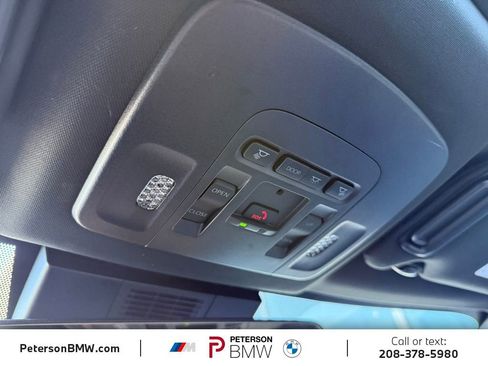 Used 2025 Toyota Camry SE w/ Convenience Package image 23