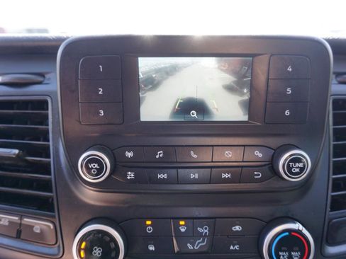 Used 2020 Ford Transit 250 Medium Roof AWD image 13