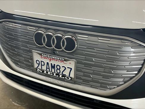 Certified 2024 Audi Q4 e-tron Premium w/ Convenience Package image 31