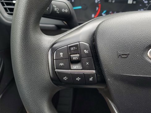 Used 2022 Ford Escape SE w/ SE Sport Appearance Package image 23