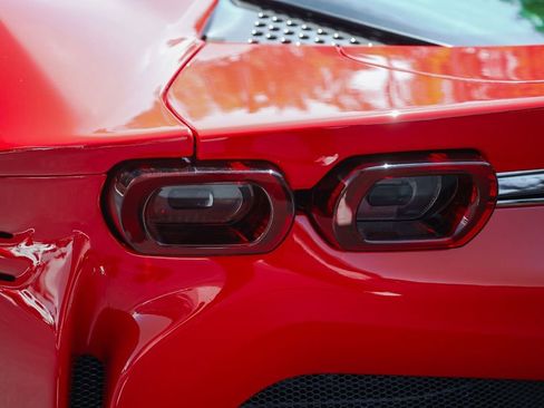 Used 2023 Ferrari SF90 Spider AWD/4WD image 21