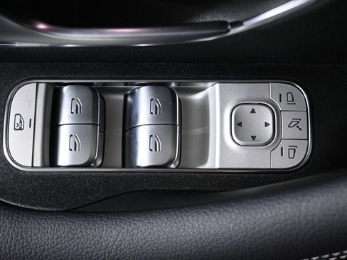 New 2026 Mercedes-Benz GLS 450 4MATIC image 30