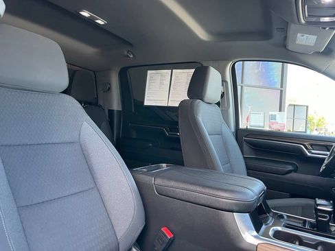 Used 2023 Chevrolet Silverado 1500 LT Trail Boss AWD/4WD image 16