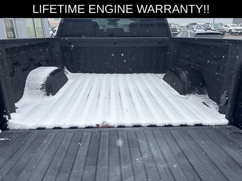 Used 2022 Chevrolet Silverado 1500 LTZ w/ Z71 Off-Road Package image 9