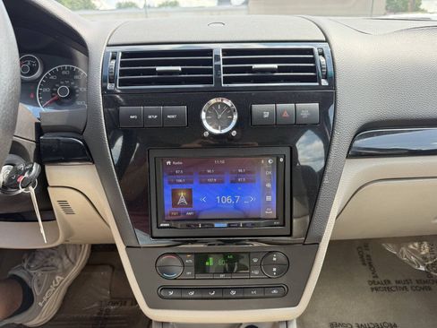 Used 2007 Ford Fusion SEL FWD image 18