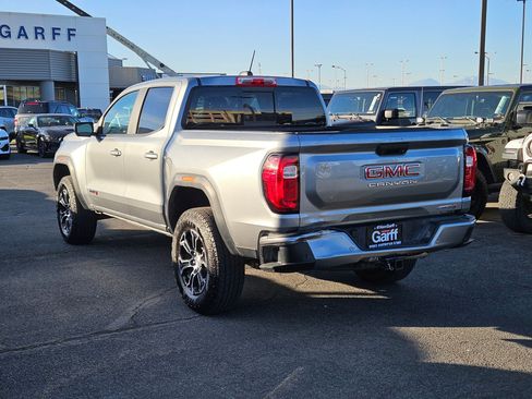Used 2024 GMC Canyon AT4 w/ AT4 Premium Package AWD/4WD image 9
