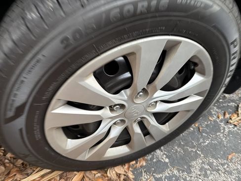 Certified 2021 Kia Soul LX FWD image 5