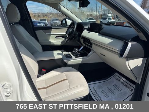 Used 2024 MAZDA CX-90 Plug-In Hybrid w/ Premium Plus AWD/4WD image 26