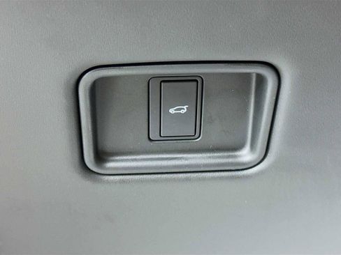 Certified 2025 Land Rover Range Rover Sport Dynamic SE image 10