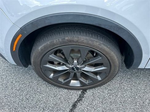 Used 2022 Kia Sorento X-Line EX image 11