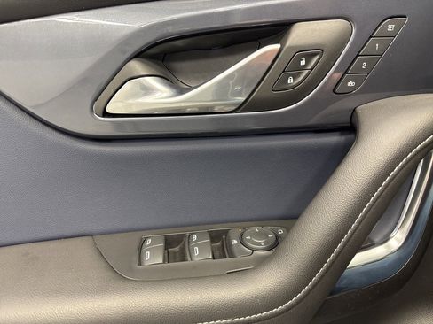 Used 2024 Chevrolet Blazer RS w/ Enhanced Convenience Package image 30