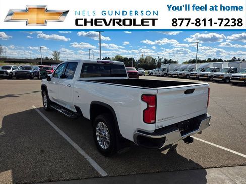Used 2025 Chevrolet Silverado 3500 LTZ w/ LTZ Premium Package AWD/4WD image 5