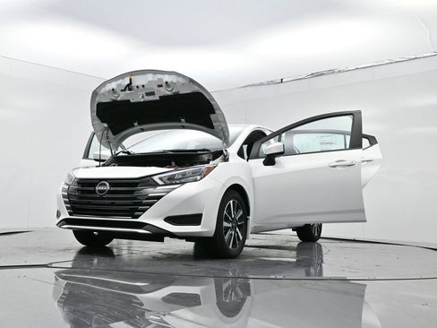 New 2025 Nissan Versa SV w/ Trunk Package image 28