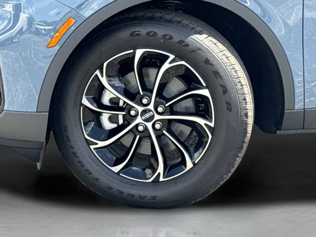 New 2026 Lincoln Nautilus Premier AWD/4WD image 46