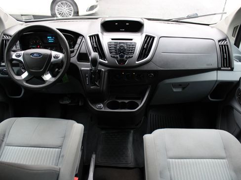 Used 2019 Ford Transit 350 XLT image 11