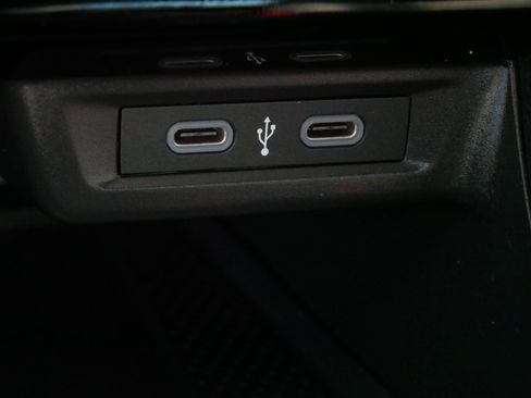 Certified 2023 Volkswagen Jetta SEL FWD image 27