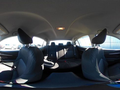 Used 2025 Toyota Camry LE image 41