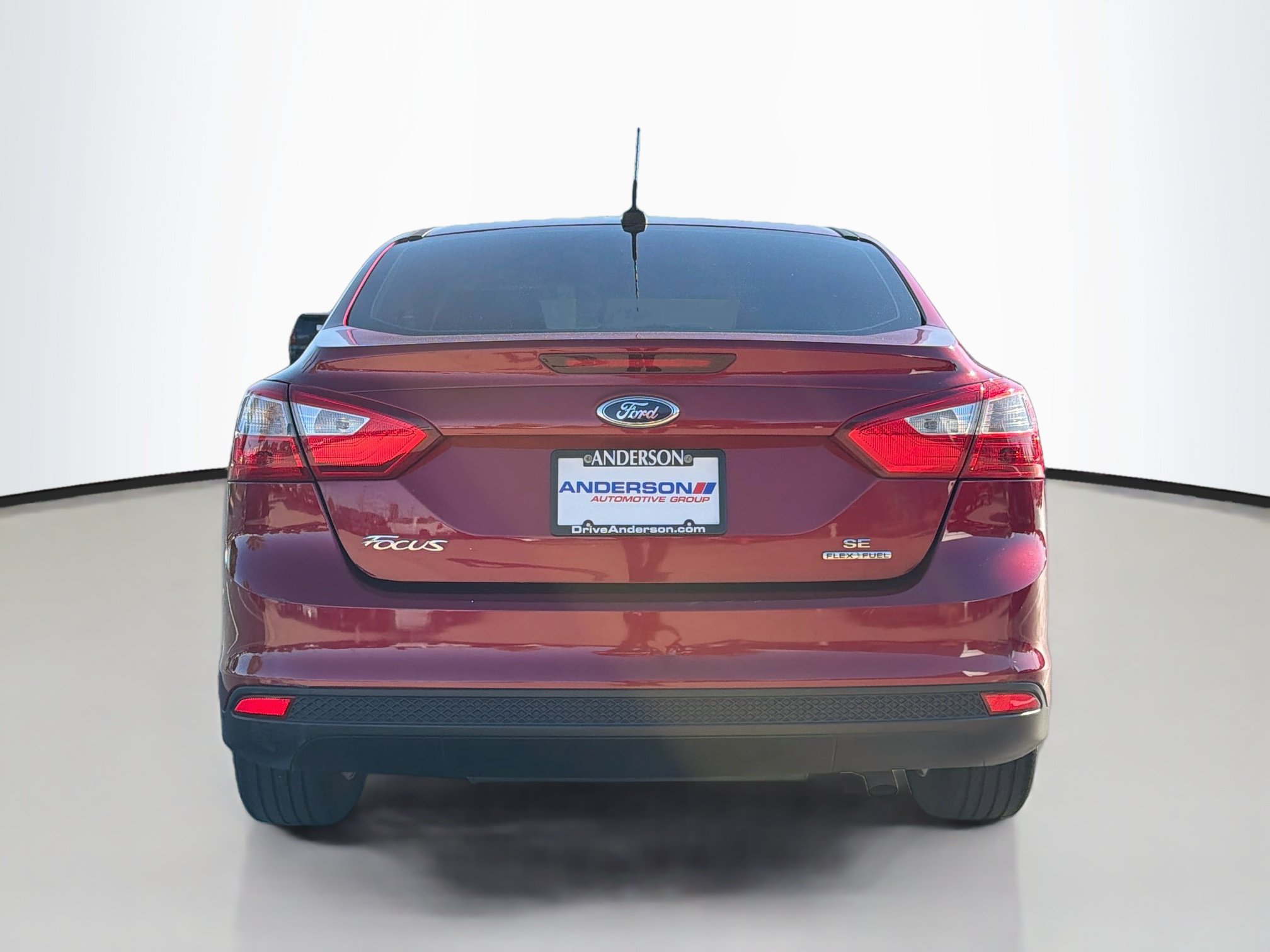 Used 2014 Ford Focus SE FWD image 6