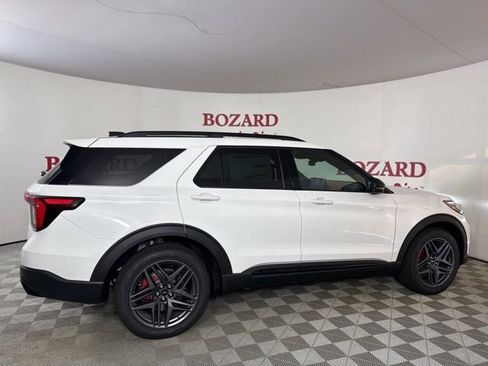 New 2026 Ford Explorer ST image 8