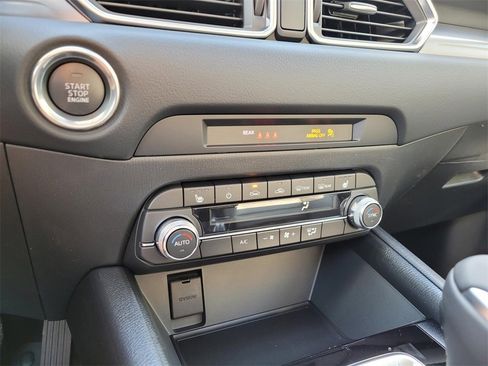 New 2025 MAZDA CX-5 AWD 2.5 S w/ Preferred Package image 18