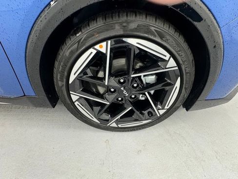 New 2026 Kia K4 GT-Line FWD image 9