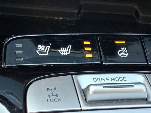 Used 2024 Hyundai Tucson Limited AWD/4WD image 20