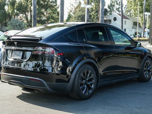 Used 2023 Tesla Model X AWD/4WD image 6