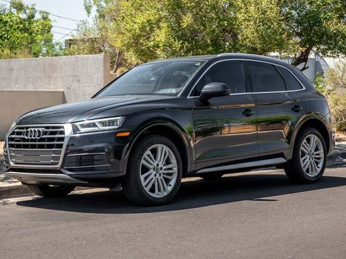 Used 2018 Audi Q5 2.0T Premium Plus w/ Premium Plus Package AWD/4WD image 1