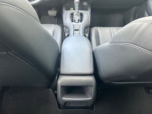 Used 2025 Honda HR-V EX-L image 28