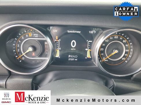Used 2022 Jeep Wrangler Unlimited Sahara w/ LED Lighting Group AWD/4WD image 13