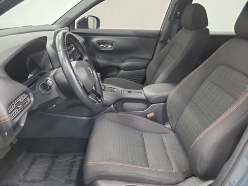 Certified 2025 Honda HR-V Sport image 21