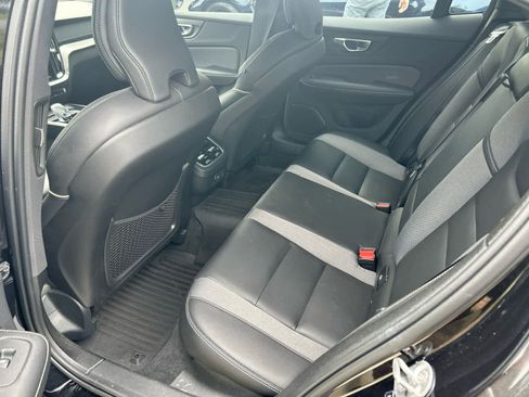 Used 2023 Volvo S60 B5 Ultimate w/ Climate Package AWD/4WD image 8