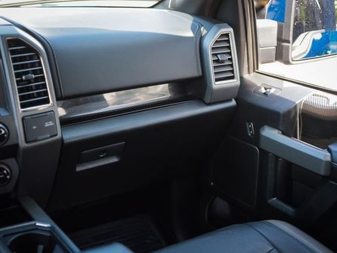 Used 2017 Ford F150 Raptor w/ Equipment Group 802A Luxury AWD/4WD image 36