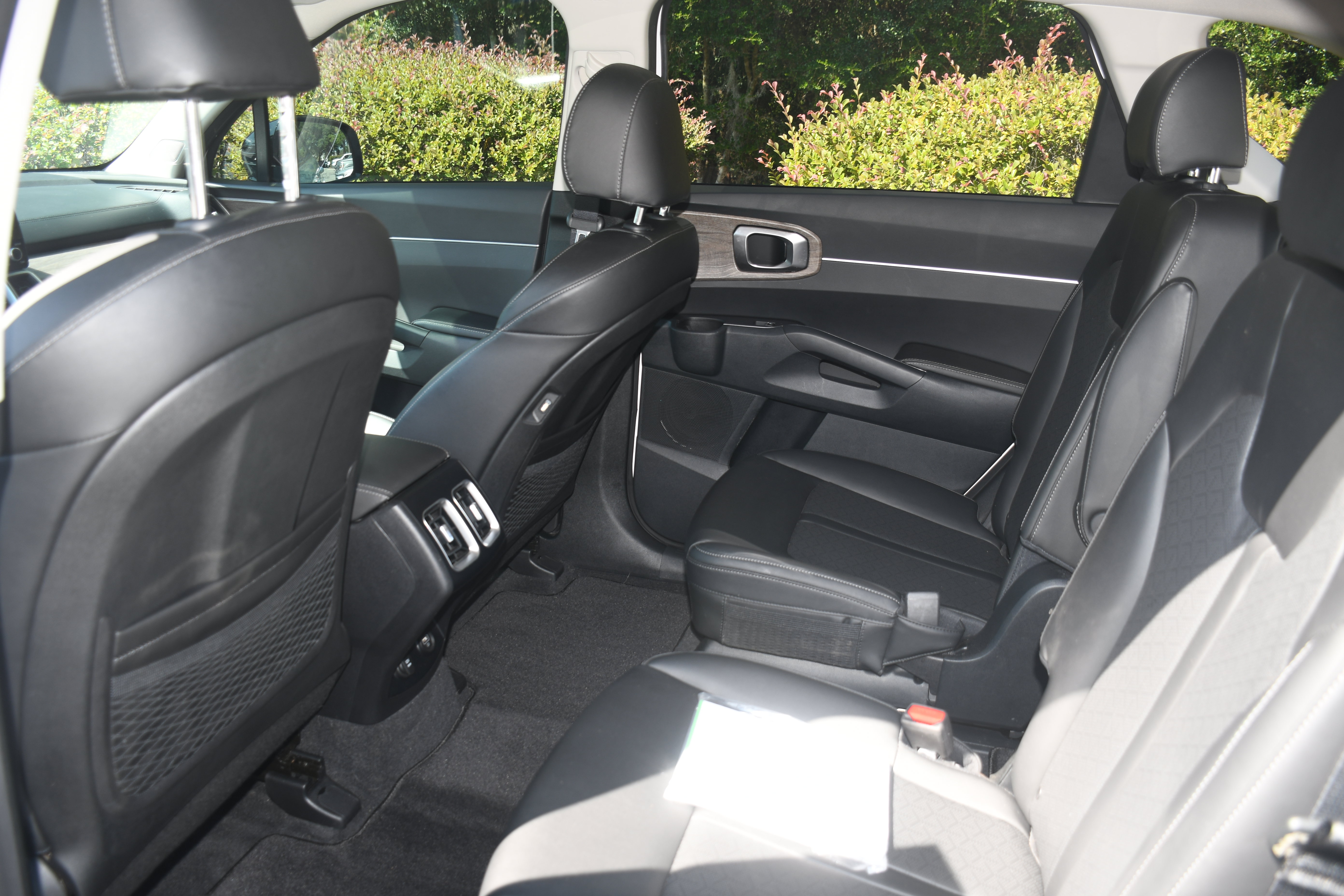 Used 2022 Kia Sorento EX FWD image 15