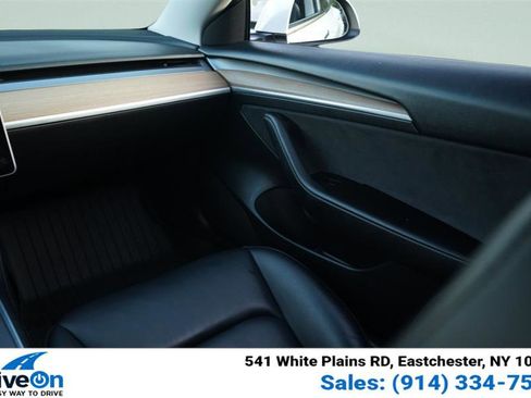 Used 2021 Tesla Model 3 Standard Range Plus image 50