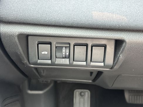 Used 2024 Subaru Legacy Premium AWD/4WD image 29