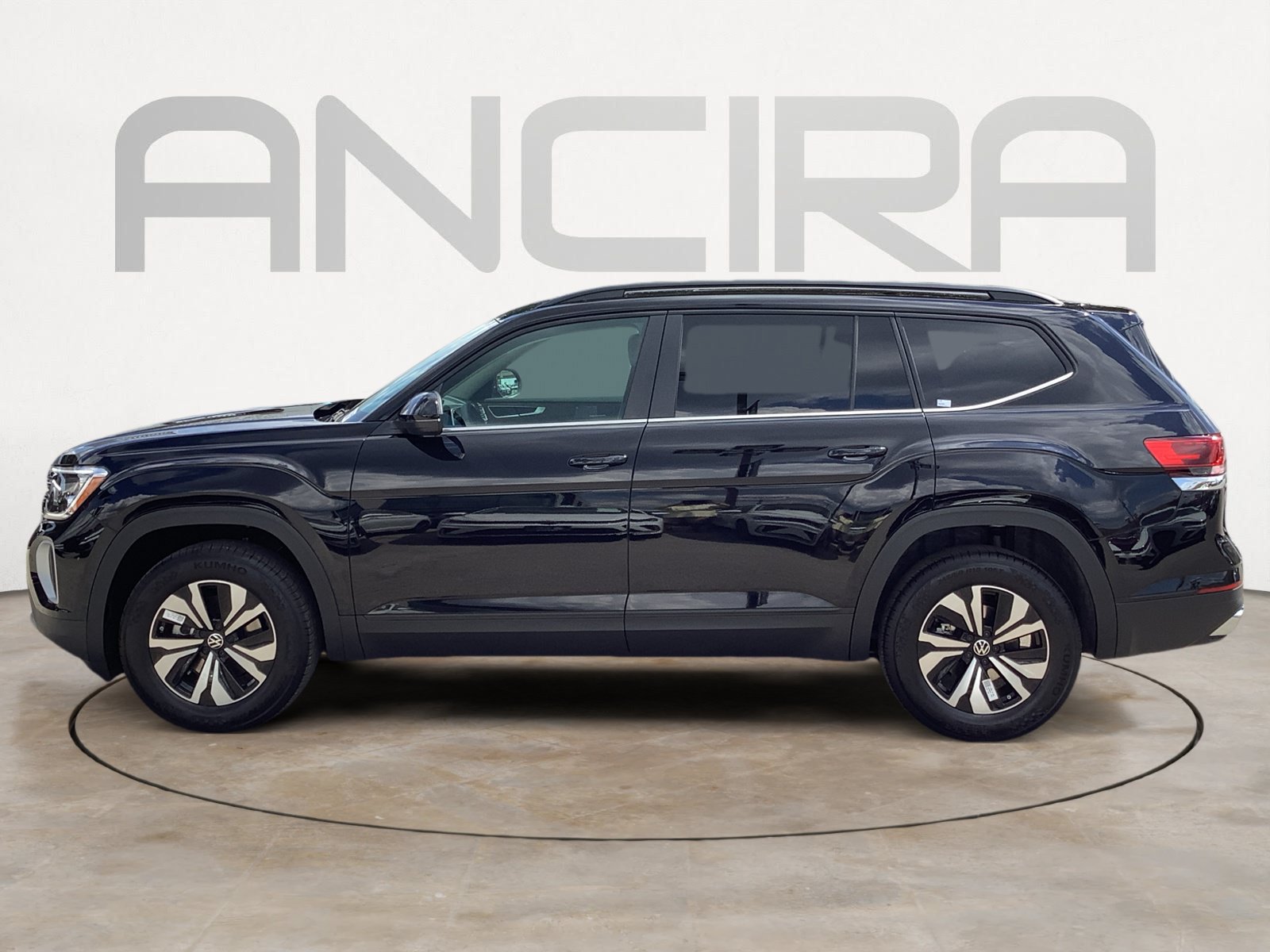 New 2026 Volkswagen Atlas SE FWD image 5