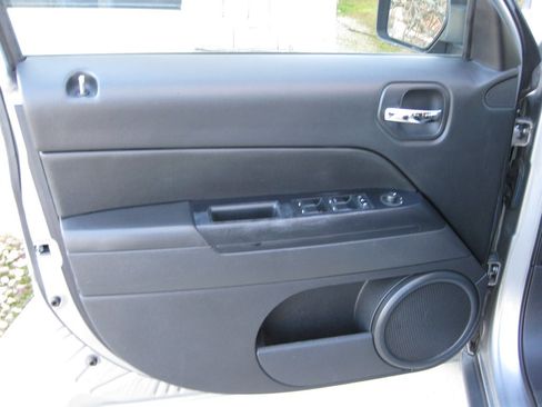 Used 2015 Jeep Patriot Sport w/ Power Value Group image 10