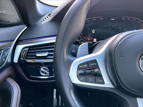Used 2021 BMW 540i w/ M Sport Package image 23
