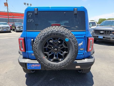 New 2026 Ford Bronco Badlands AWD/4WD image 10