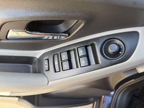 Used 2016 Chevrolet Trax LT w/ LT Convenience Package image 23