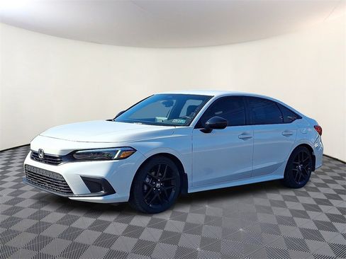 Used 2024 Honda Civic Sport image 6