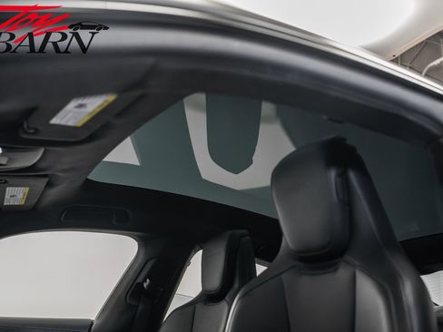 Used 2021 Porsche Taycan Turbo S image 17