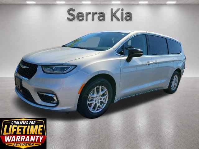 Used 2024 Chrysler Pacifica Touring-L FWD 360° Tour