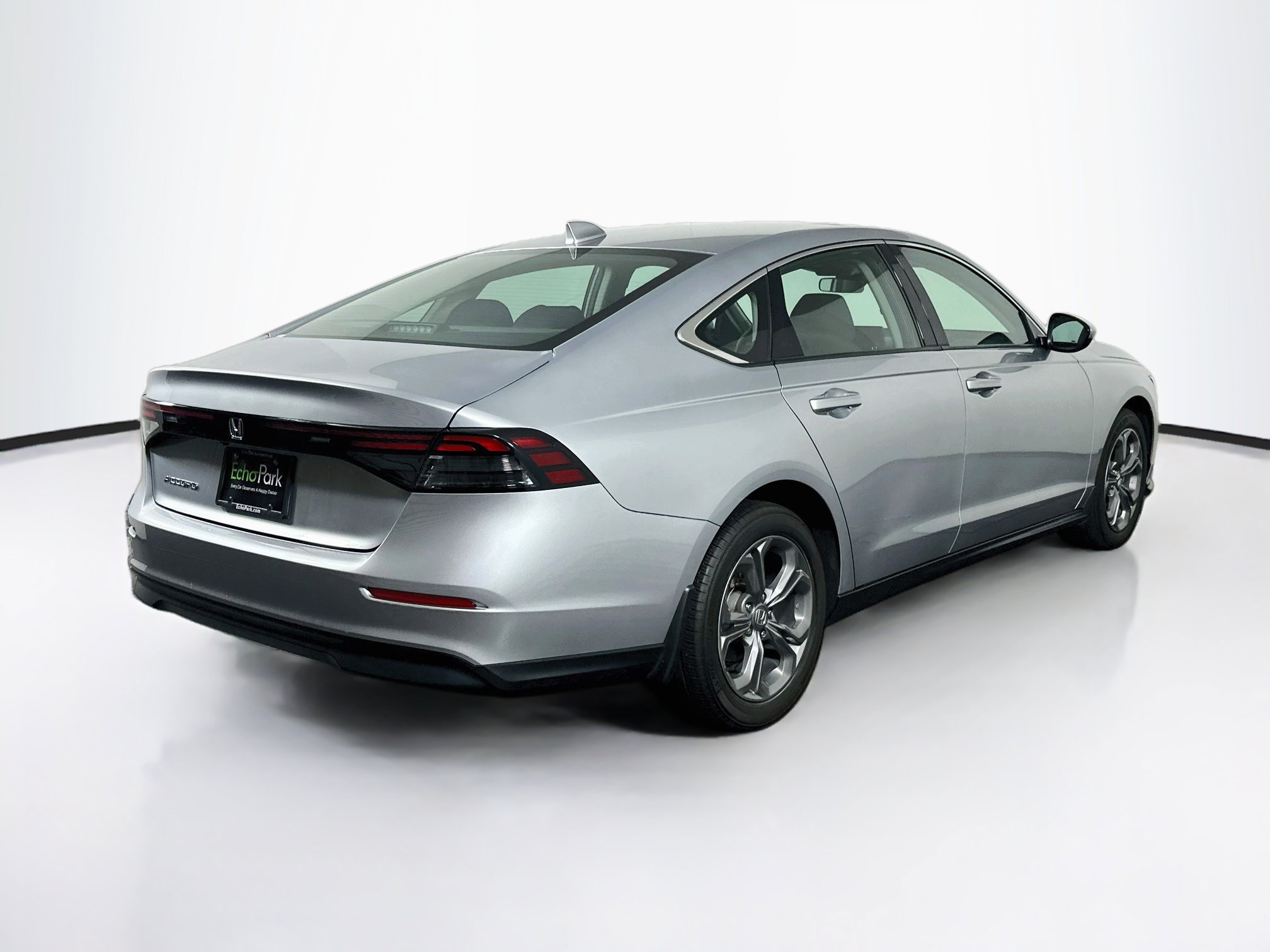Used 2024 Honda Accord EX image 9