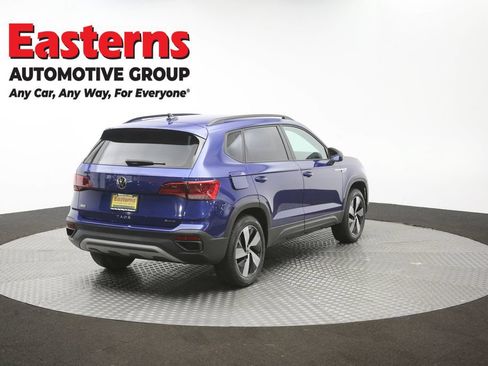 Used 2024 Volkswagen Taos S AWD/4WD image 38