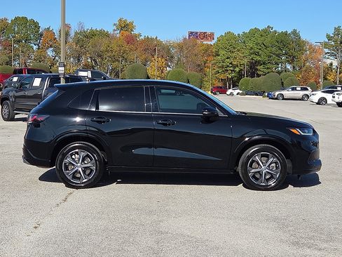 Used 2025 Honda HR-V EX-L image 6