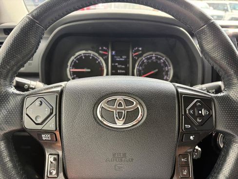 Used 2024 Toyota 4Runner TRD Off-Road Premium image 15